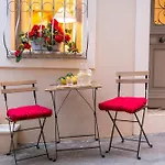 Lianelia Boutique Argyrades